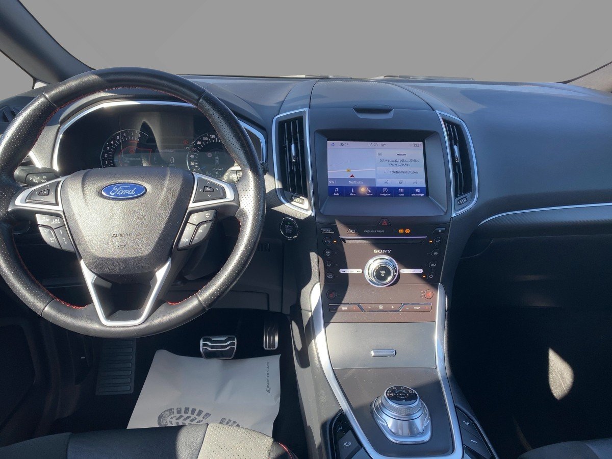 Ford S-MAX 2.5 Duratec (FHEV) ST-Line LED*NAVI*SHZ*LM