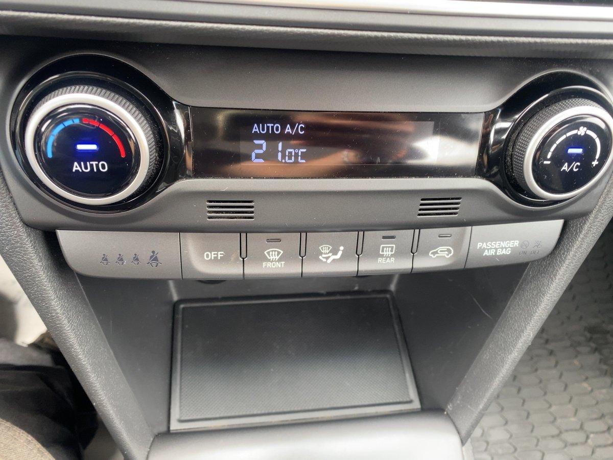 Hyundai Kona 1.0 T-GDI (OS) Trend CAM*LED*NAVI*SHZ*PDC