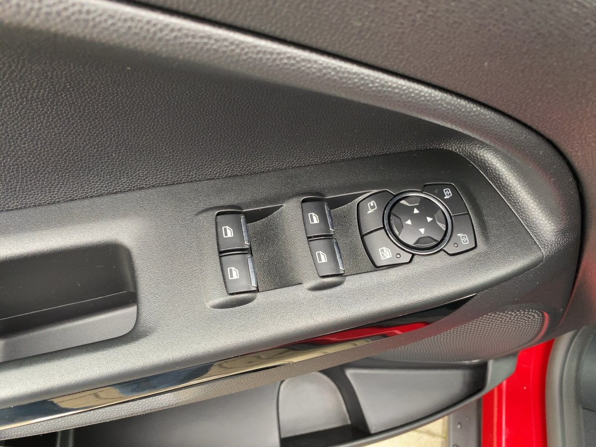 Ford EcoSport 1.0 EcoBoost Active AHK*CAM*LED*NAVI*LM