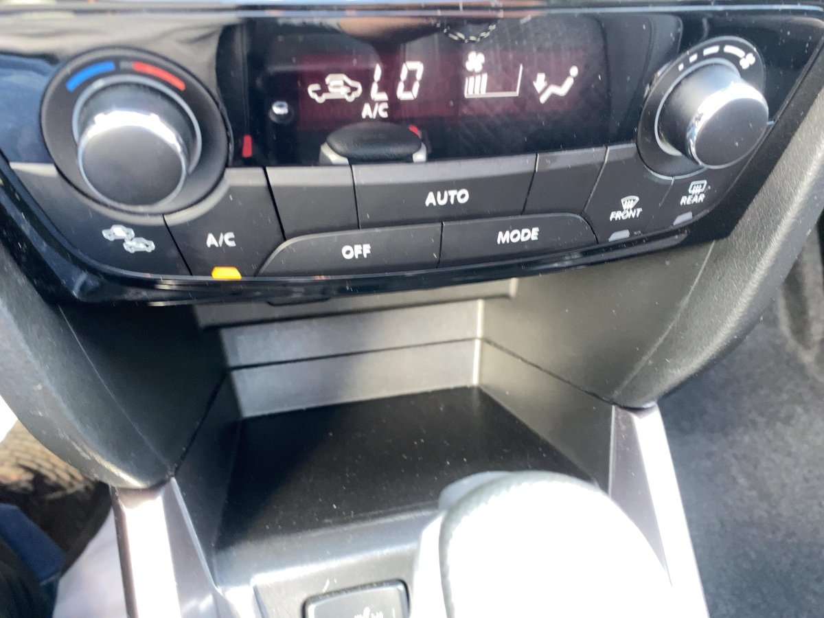 Suzuki Vitara 1.4 Comfort + 4x4 Comfort+ CAM*LED*NAVI