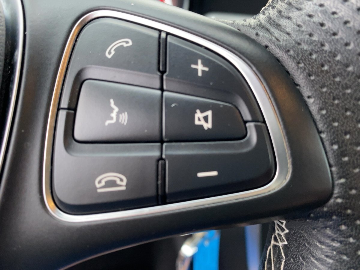 Mercedes-Benz GLA 220 d Urban AHK*CAM*LED*NAVI*SHZ*TWA*AHK*AUT