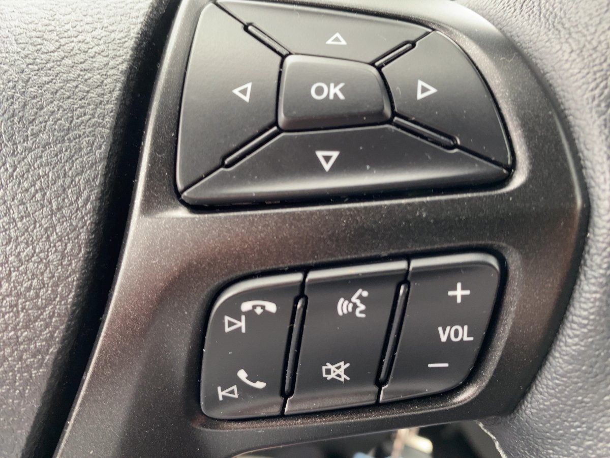 Ford Ranger 2.0 TDCi Panther 4x4 Doppelkabine Wolftrak
