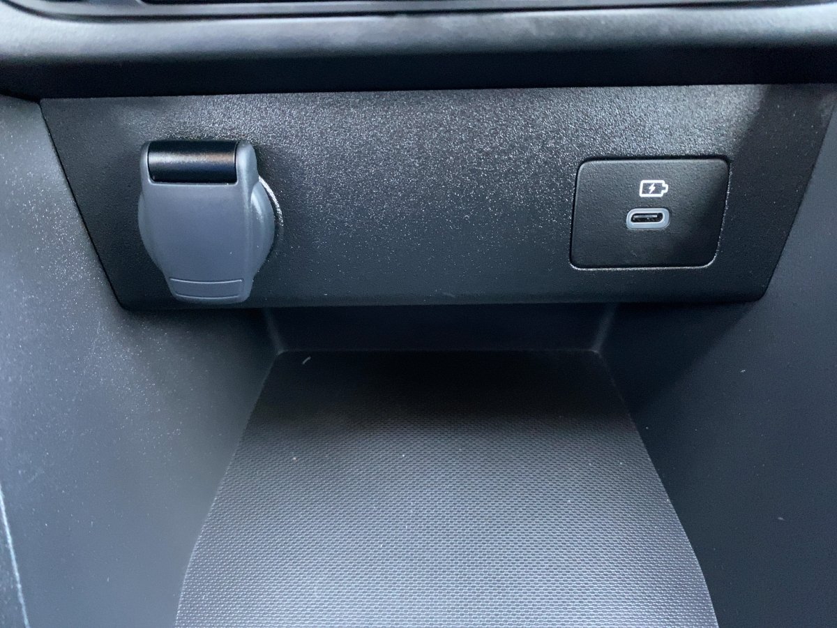 Dacia Sandero III 1.0 TCe 90 Journey CAM*LED*SHZ*TWA