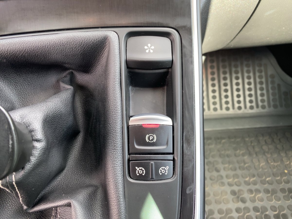 Renault Scenic IV 1.3 TCe 140 GPF Intens CAM*LED*NAVI*LM