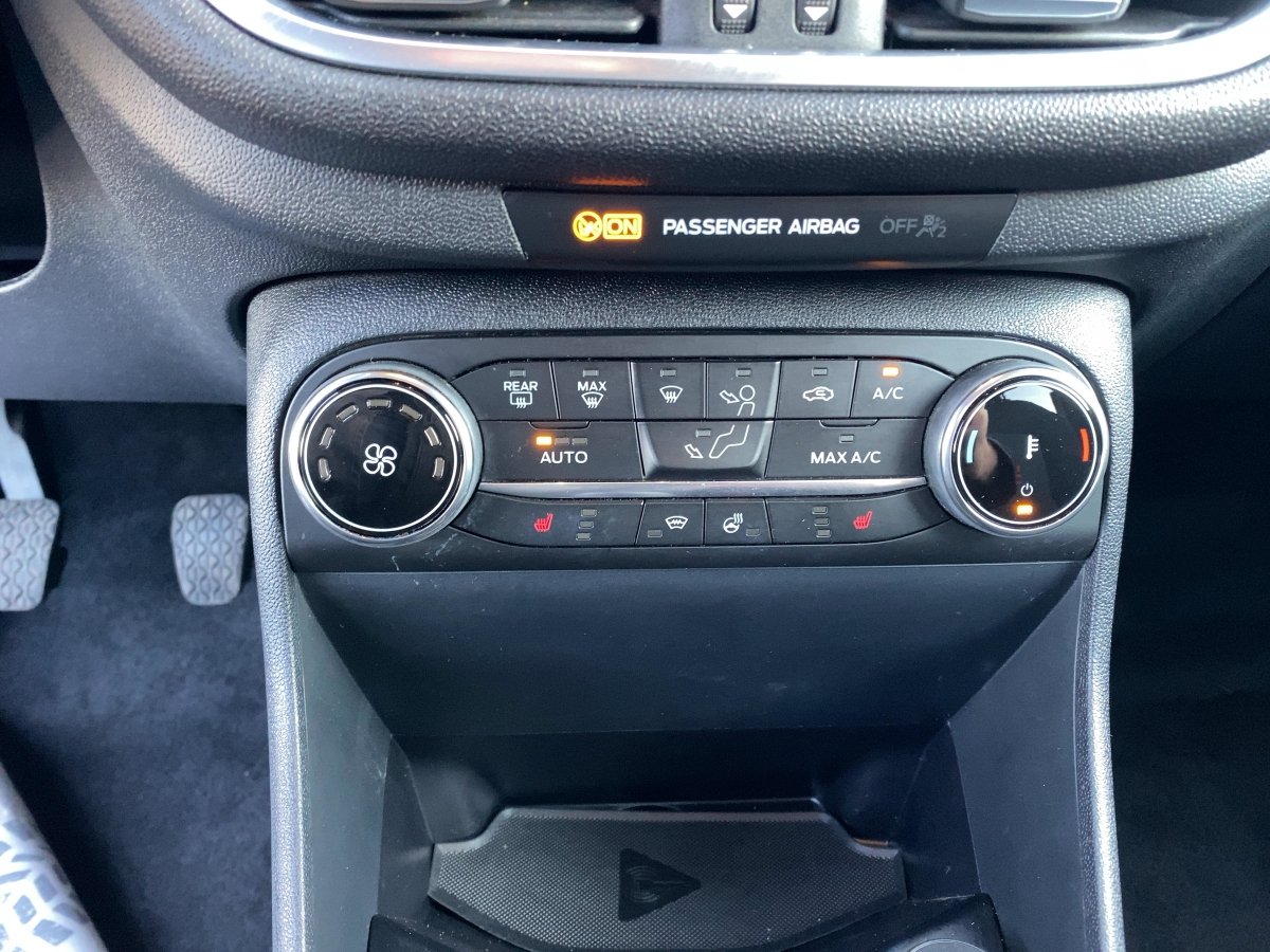 Ford Fiesta 1.0 EcoBoost ST-Line LED*SHZ*SYNC*PDC*LED