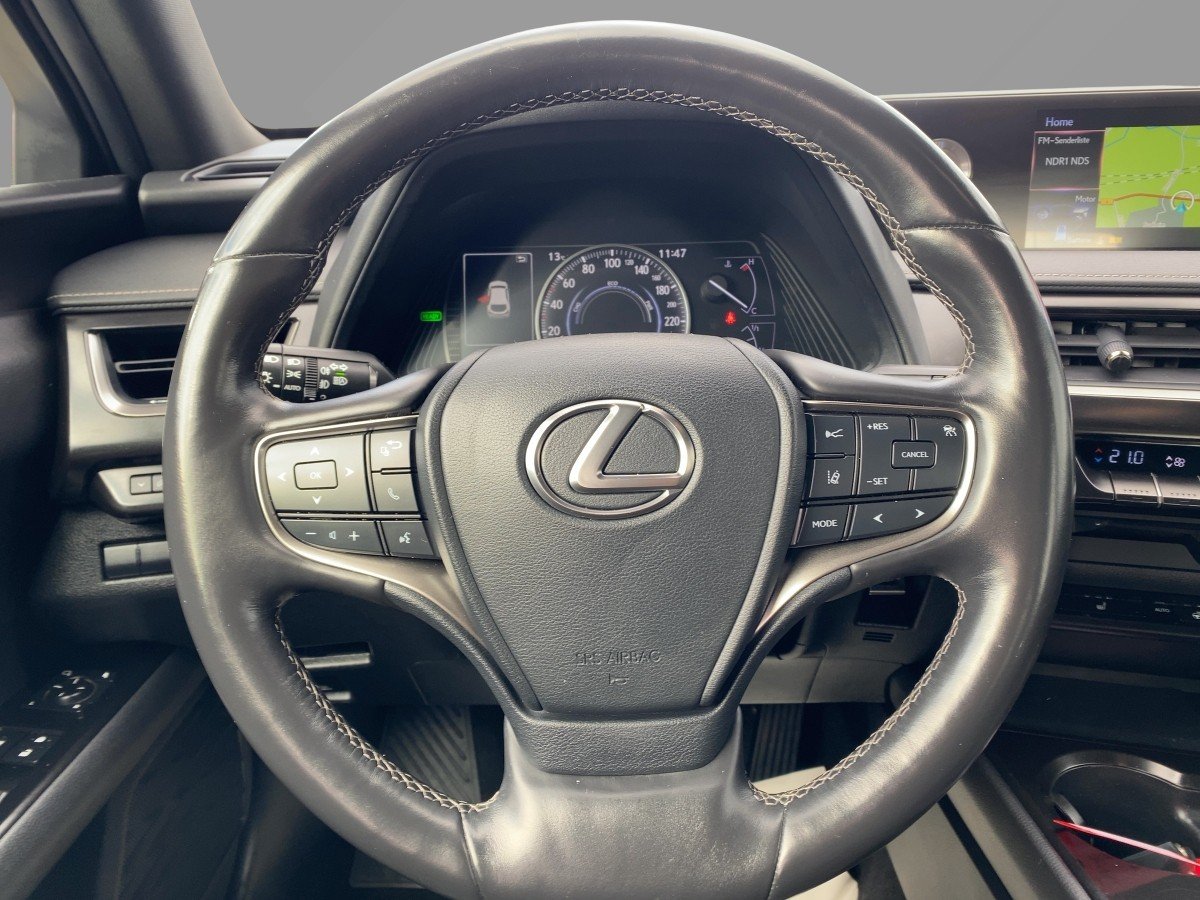 Lexus UX 250 h 250h Launch Edition CAM*LED*NAVI*SHZ*LM