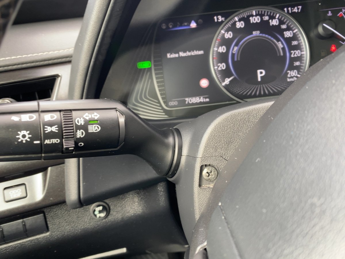 Lexus UX 250 h 250h Launch Edition CAM*LED*NAVI*SHZ*LM
