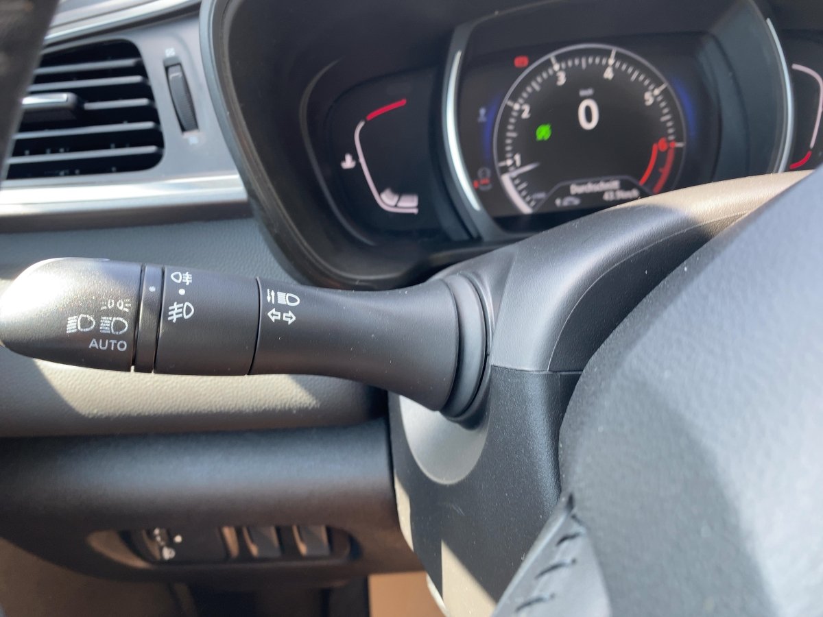 Renault Kadjar 1.2 TCe 130 ENERGY Experience Navi*PDC*LM