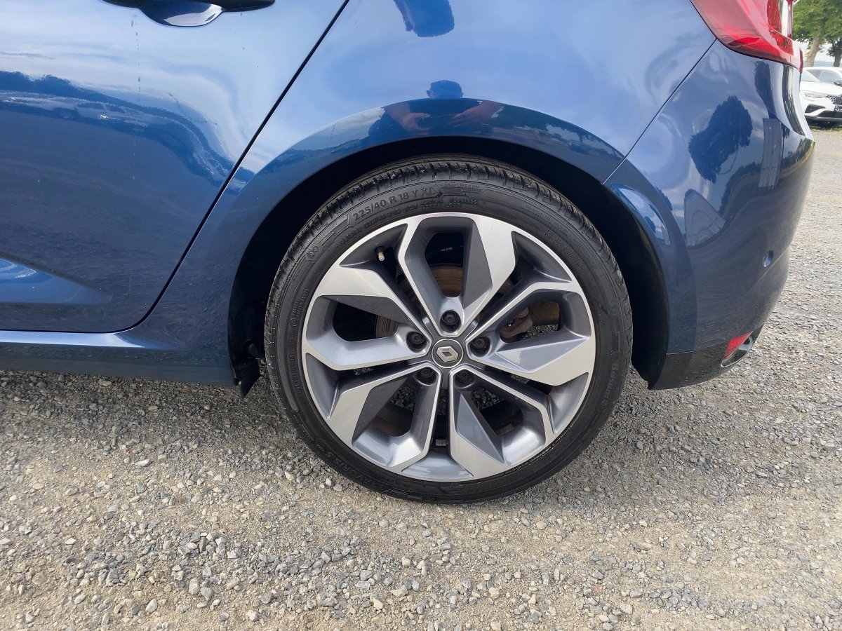 Renault Megane IV 1.5 dCi 110 Energy Intens CAM*LED*NAVI