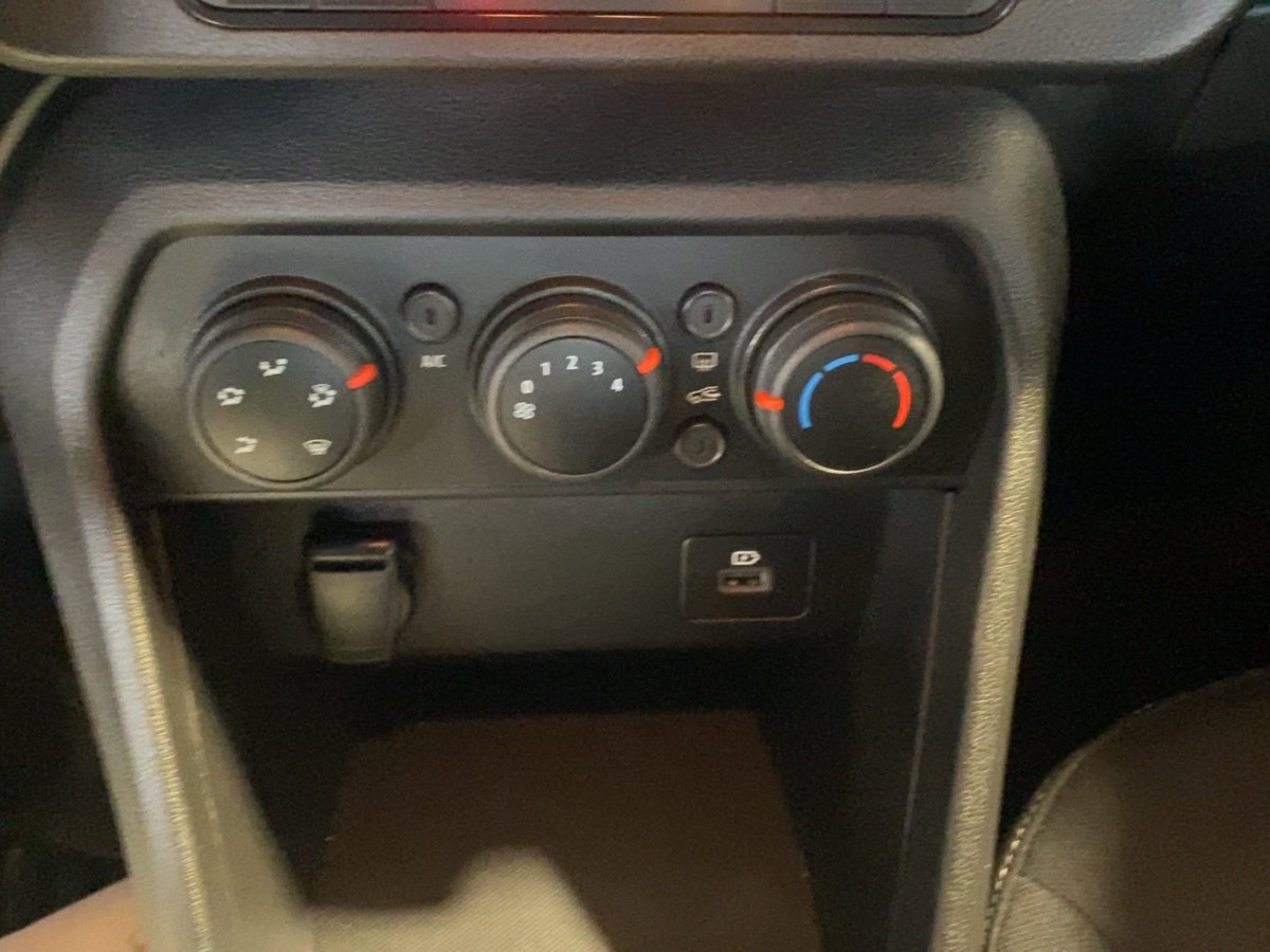 Dacia Sandero III 1.0 TCe 90 Stepway Comfort CAM*LED