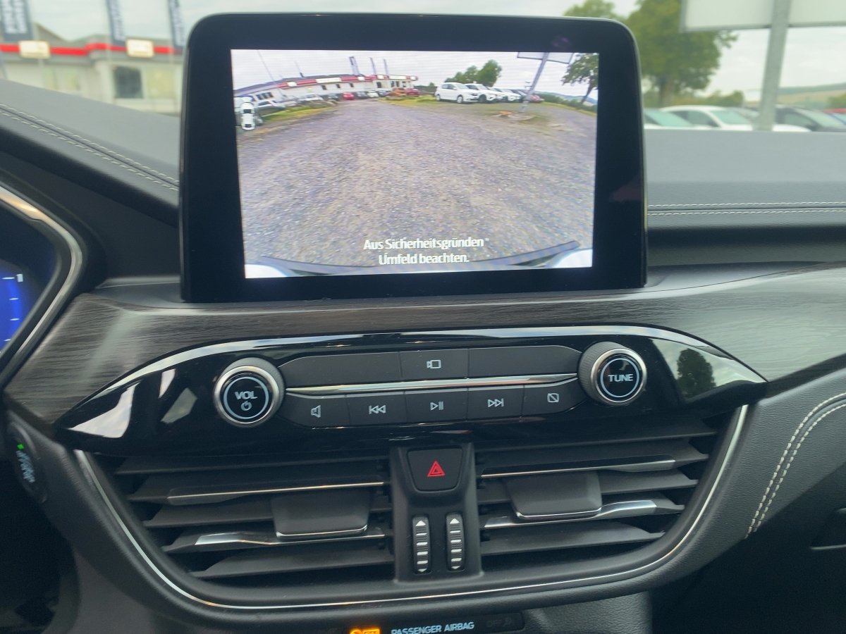 Ford Kuga 1.5 EcoBoost Vignale CAM*LED*NAVI*SHZ