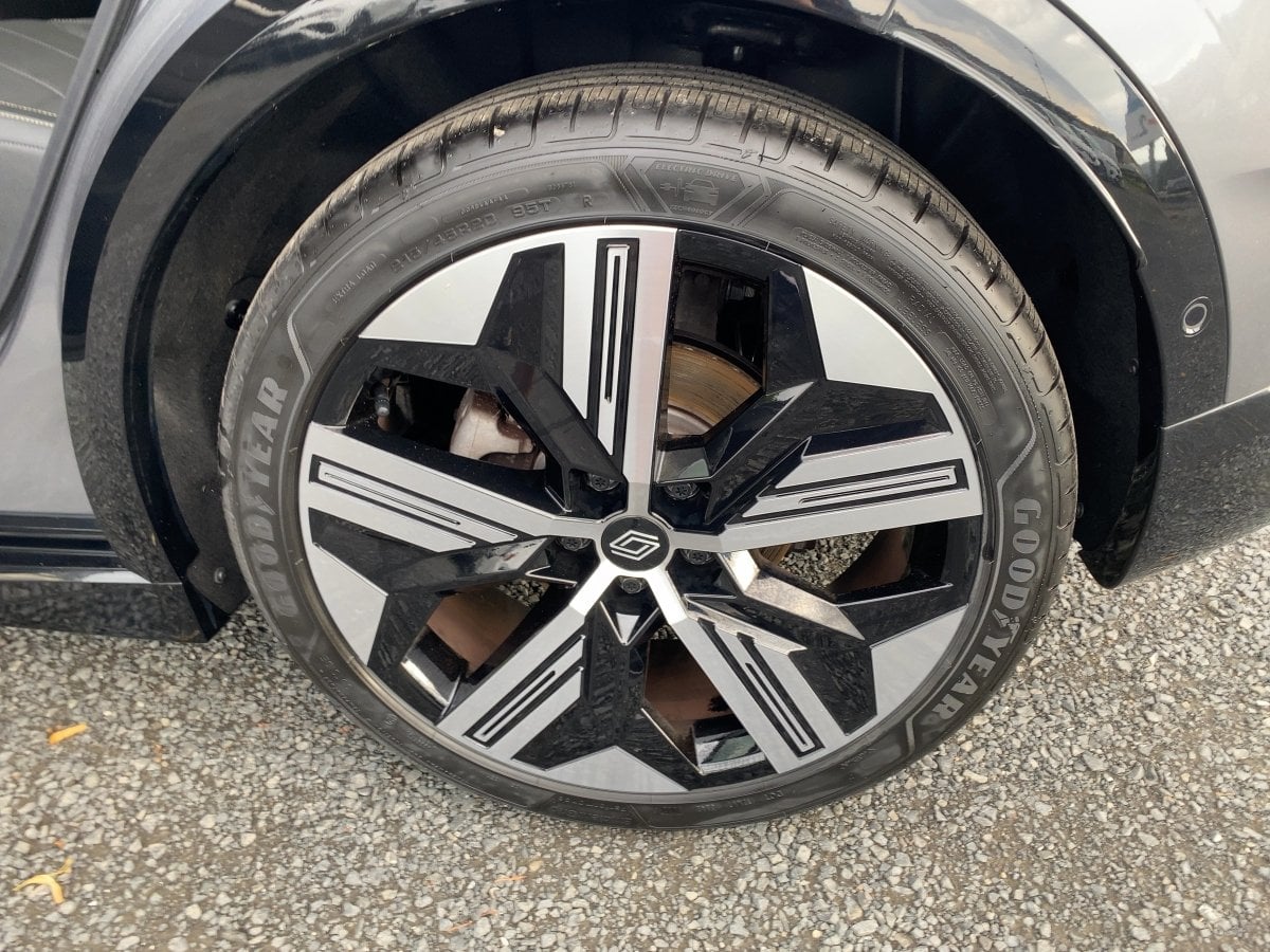 Renault Megane E-Tech Electric EV60 220HP Iconic Leder