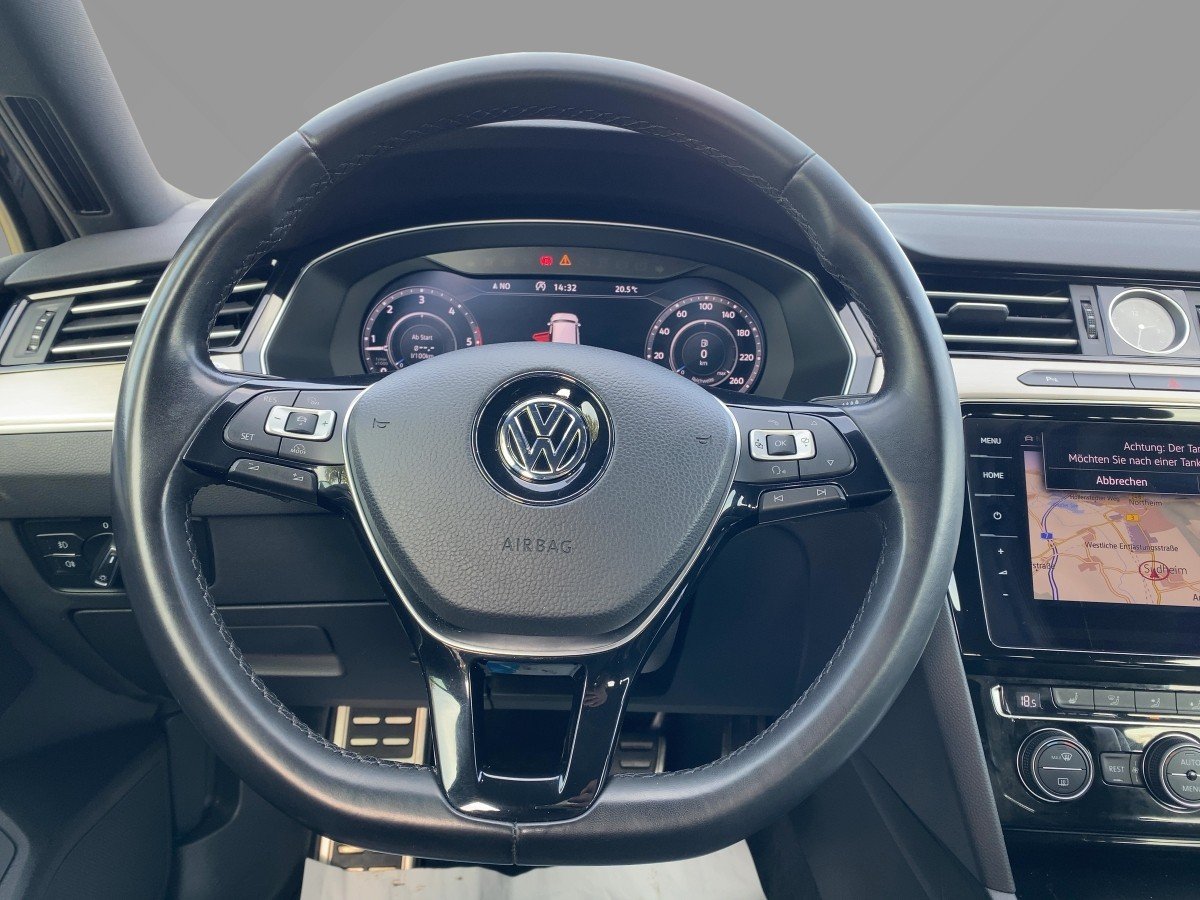 VW Passat Variant 2.0 TDI 4Motion BMT Alltrack / LED