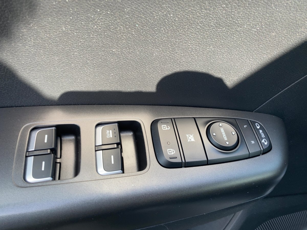 Kia Sportage 1.6 GDI Vision AHK*CAM*NAVI*SHZ*PDC*LM