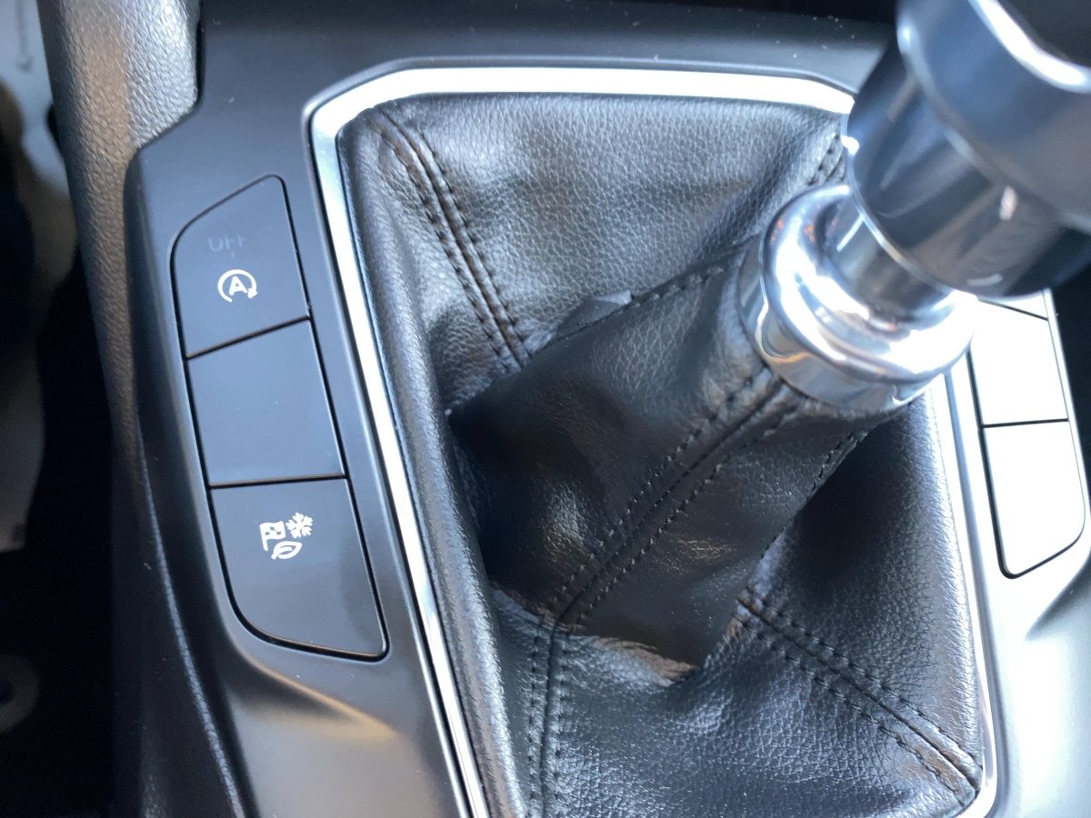 Ford Kuga 1.5 EcoBoost Cool & Connect AHK*LED*NAVI*SHZ