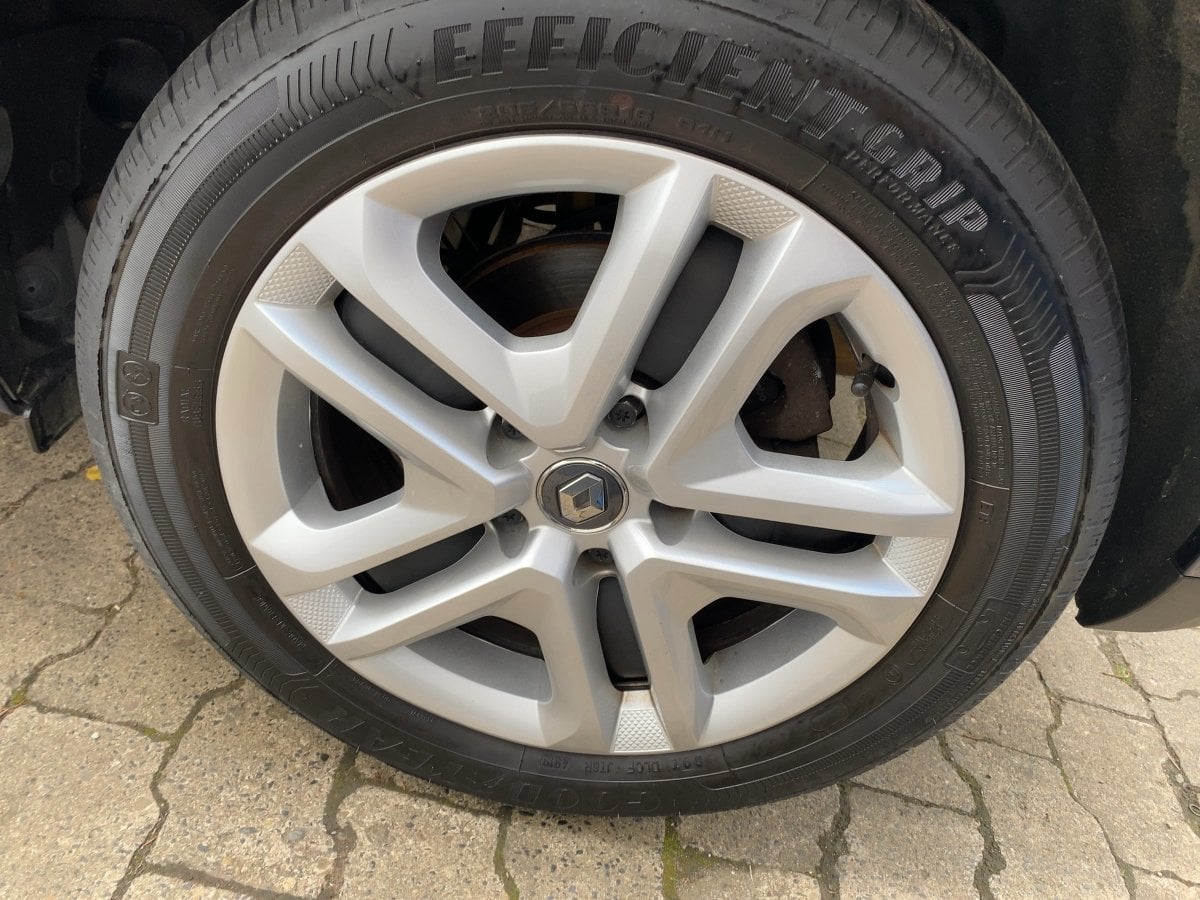 Renault Megane IV 1.2 TCe 100 Energy Play LED*LED
