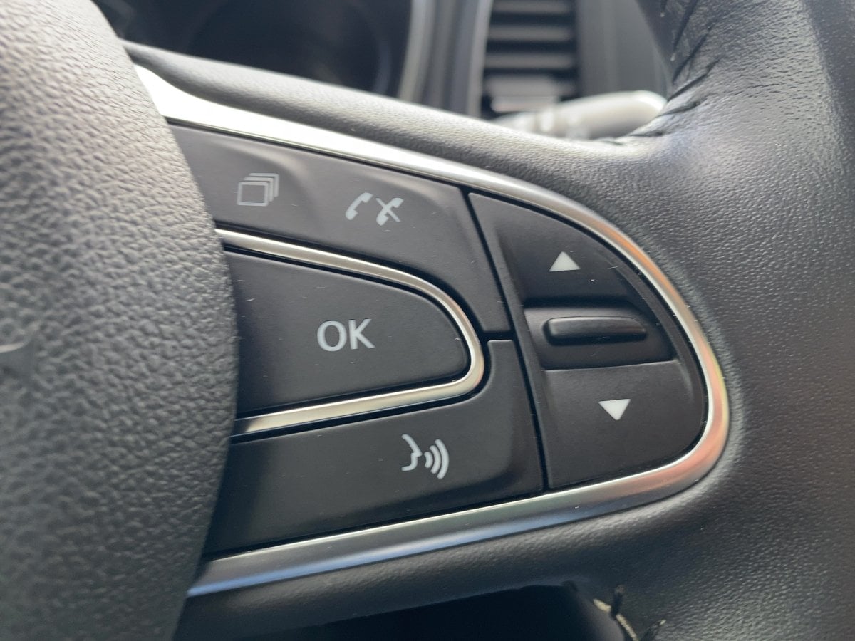 Renault Megane IV 1.2 TCe 100 Energy Play LED*LED