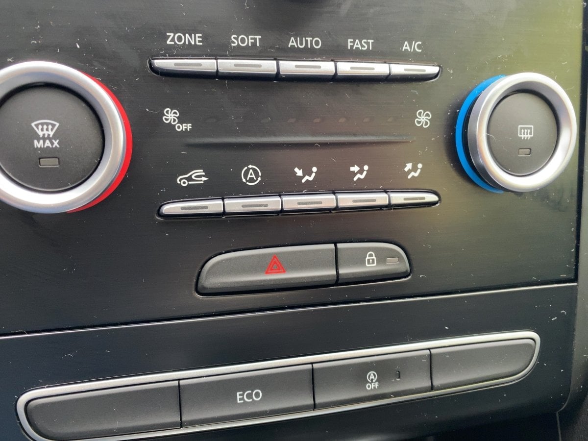 Renault Megane IV 1.2 TCe 100 Energy Play LED*LED