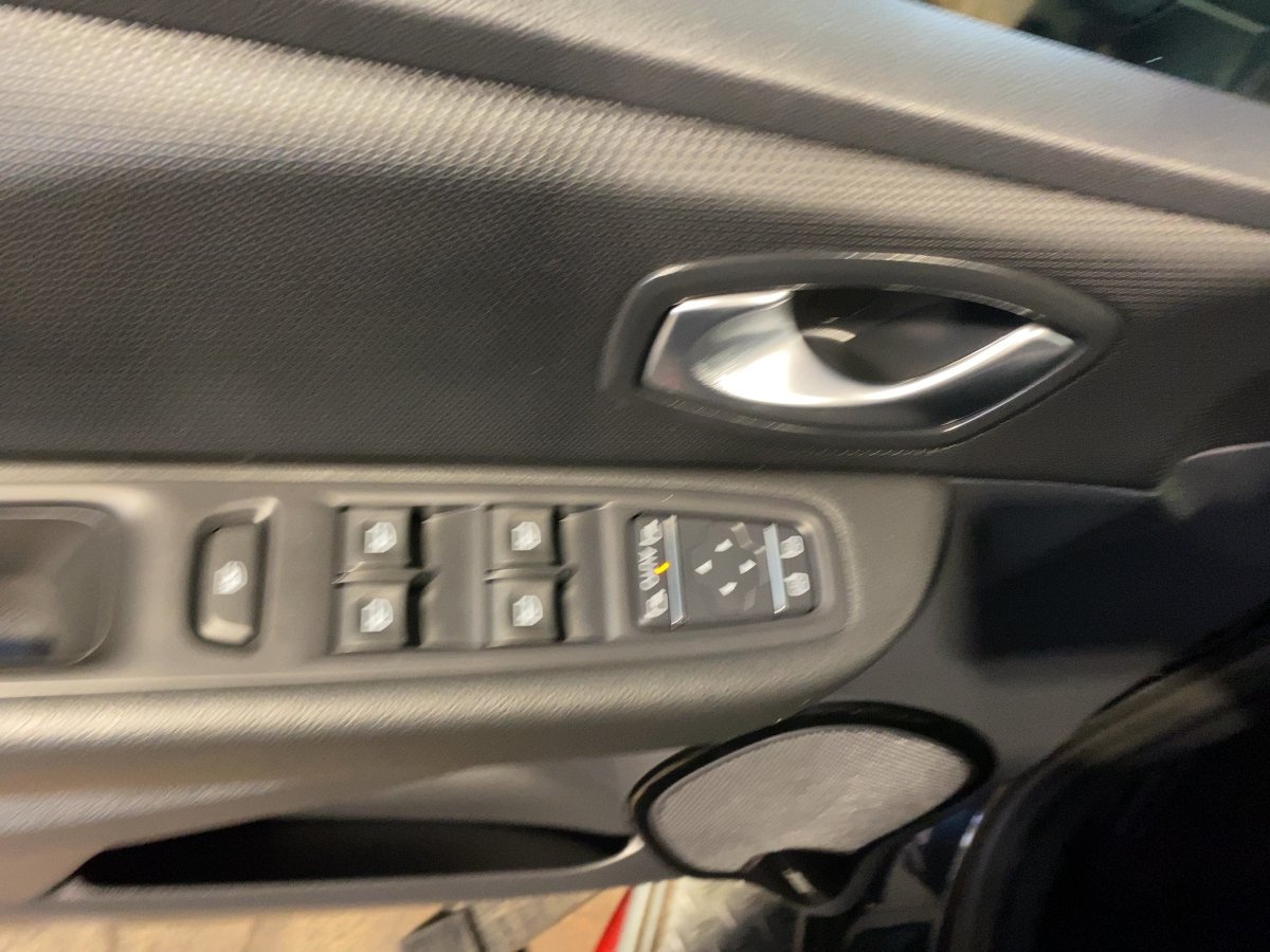 Renault Clio IV Grandtour 0.9 TCe 90 eco² BOSE Edition