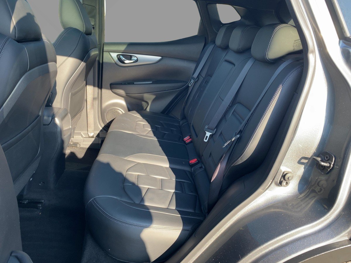 Nissan Qashqai 1.3 DIG-T Tekna + Tekna+ CAM*LED*NAVI*LM