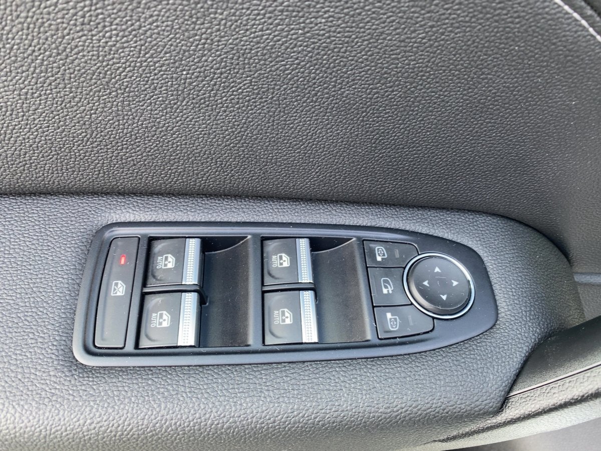 Renault Captur II 1.0 TCe 90 Techno CAM*LED*SHZ*PDC*LED