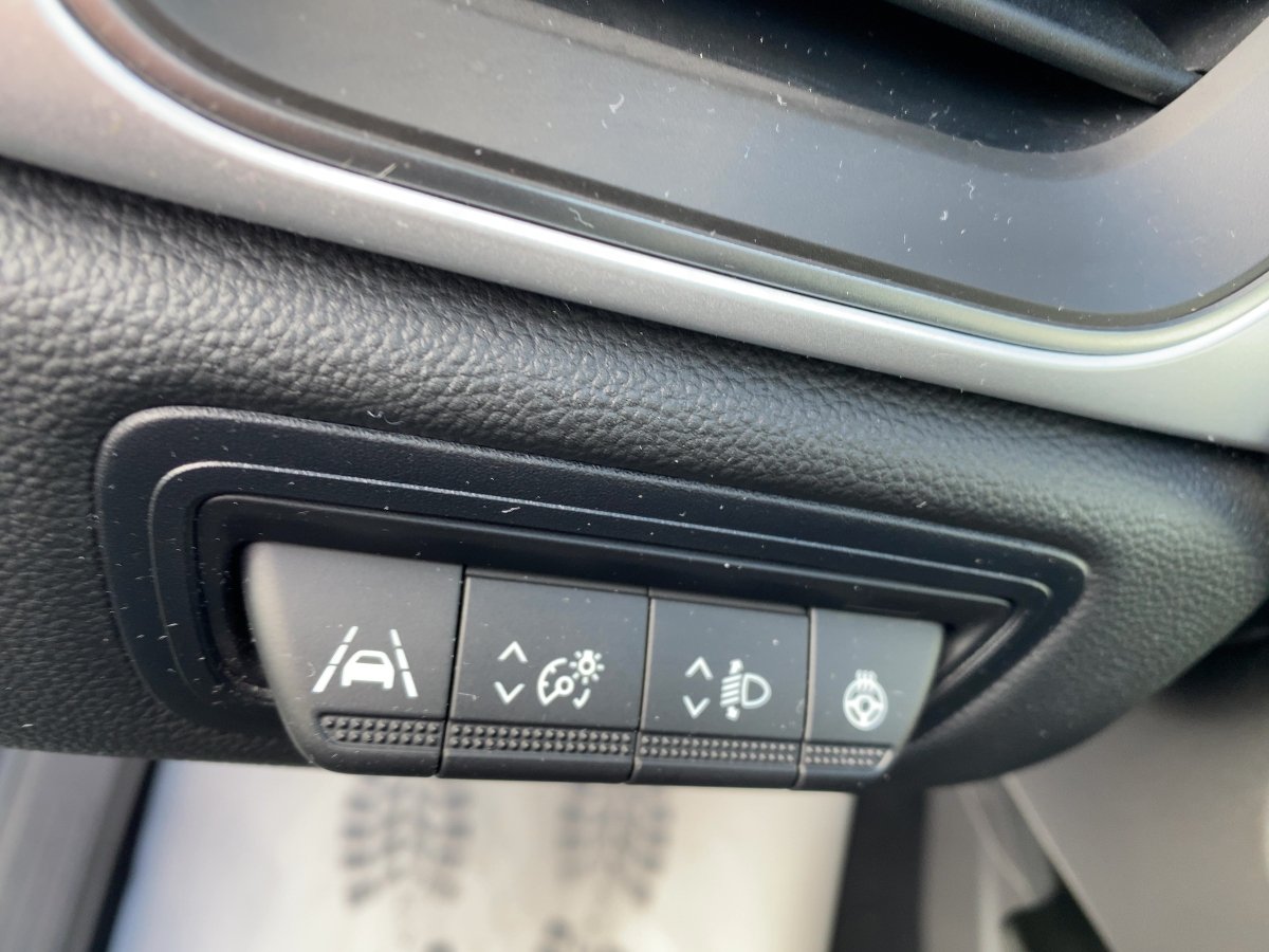 Renault Captur II 1.0 TCe 90 Techno CAM*LED*SHZ*PDC*LED