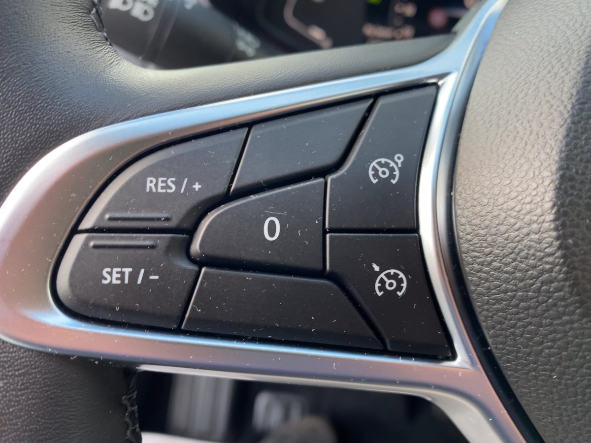 Renault Captur II 1.0 TCe 90 Techno CAM*LED*SHZ*PDC*LED