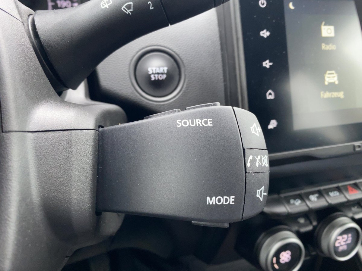 Dacia Duster II 1.3 TCe 150 GPF Extreme CAM*LED*NAVI