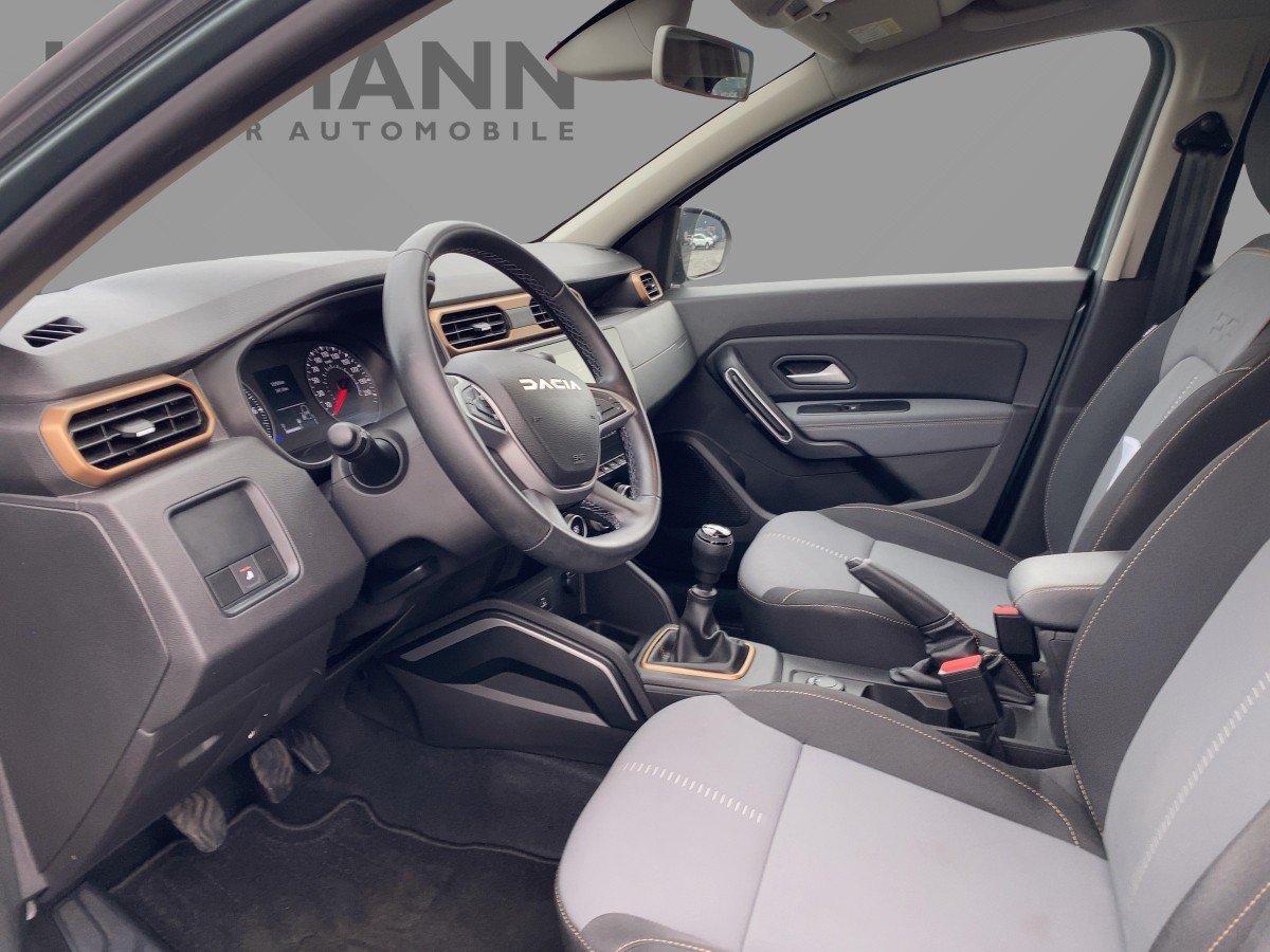Dacia Duster II 1.3 TCe 150 GPF Extreme CAM*LED*NAVI