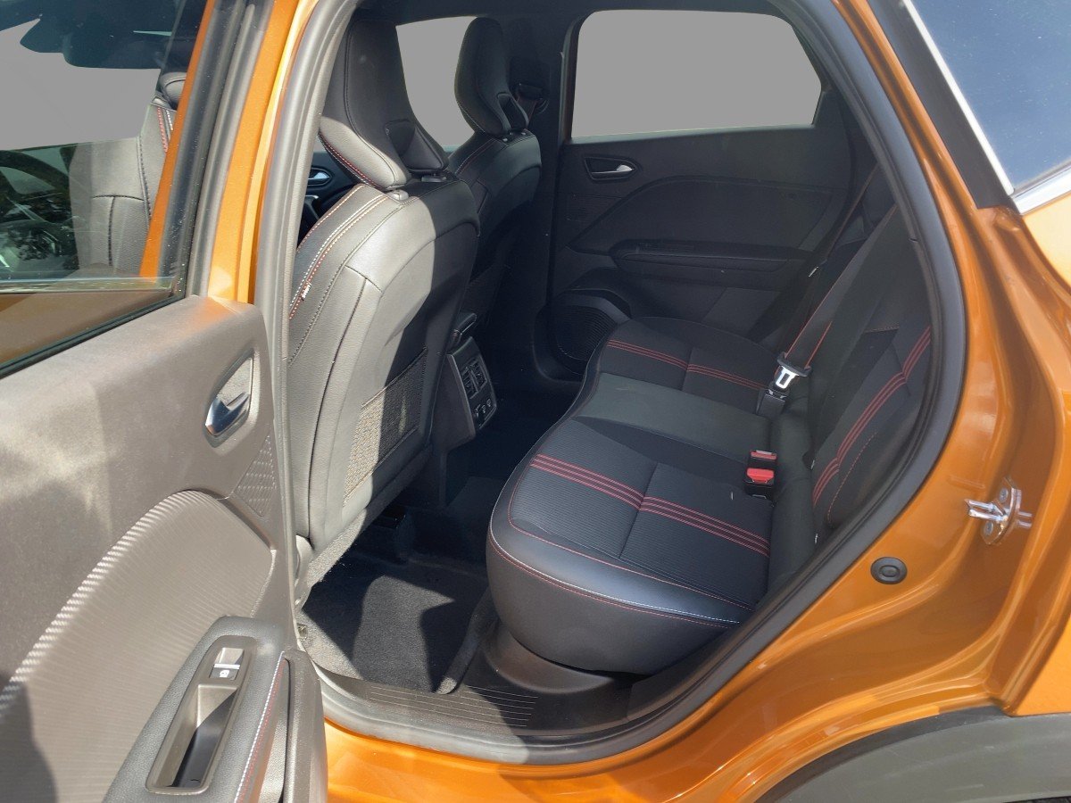 Renault Captur II 1.3 TCe 140 GPF R.S. Line LED*NAVI*SHZ