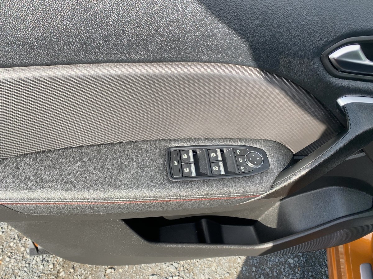 Renault Captur II 1.3 TCe 140 GPF R.S. Line LED*NAVI*SHZ