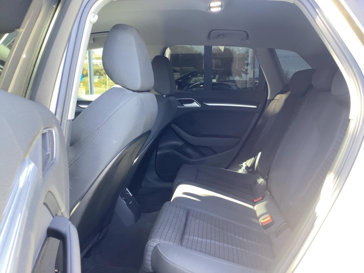 Audi A3 back 1.4 TFSI e-tron sport LED*NAVI*SHZ*PDC