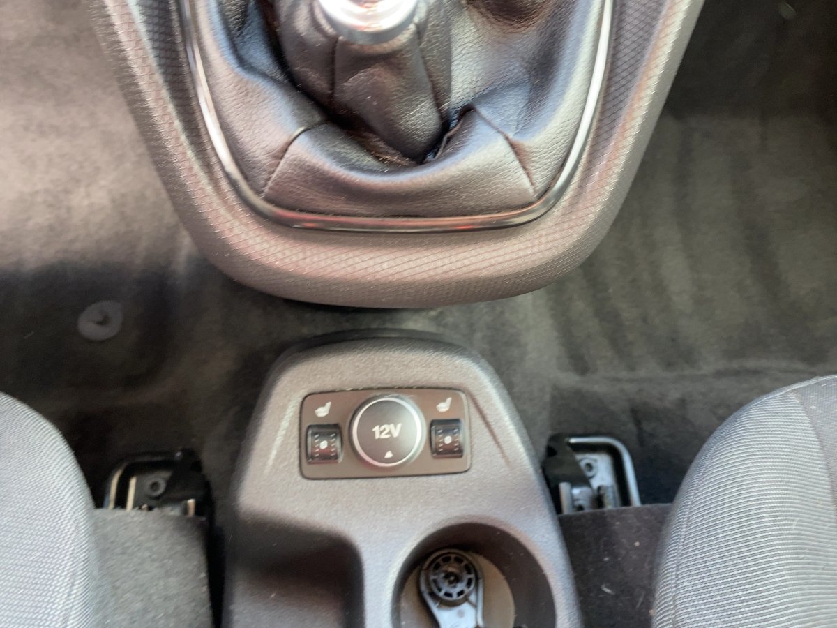 Ford Tourneo Connect 1.0 EcoBoost Trend CAM*SHZ*Kam.