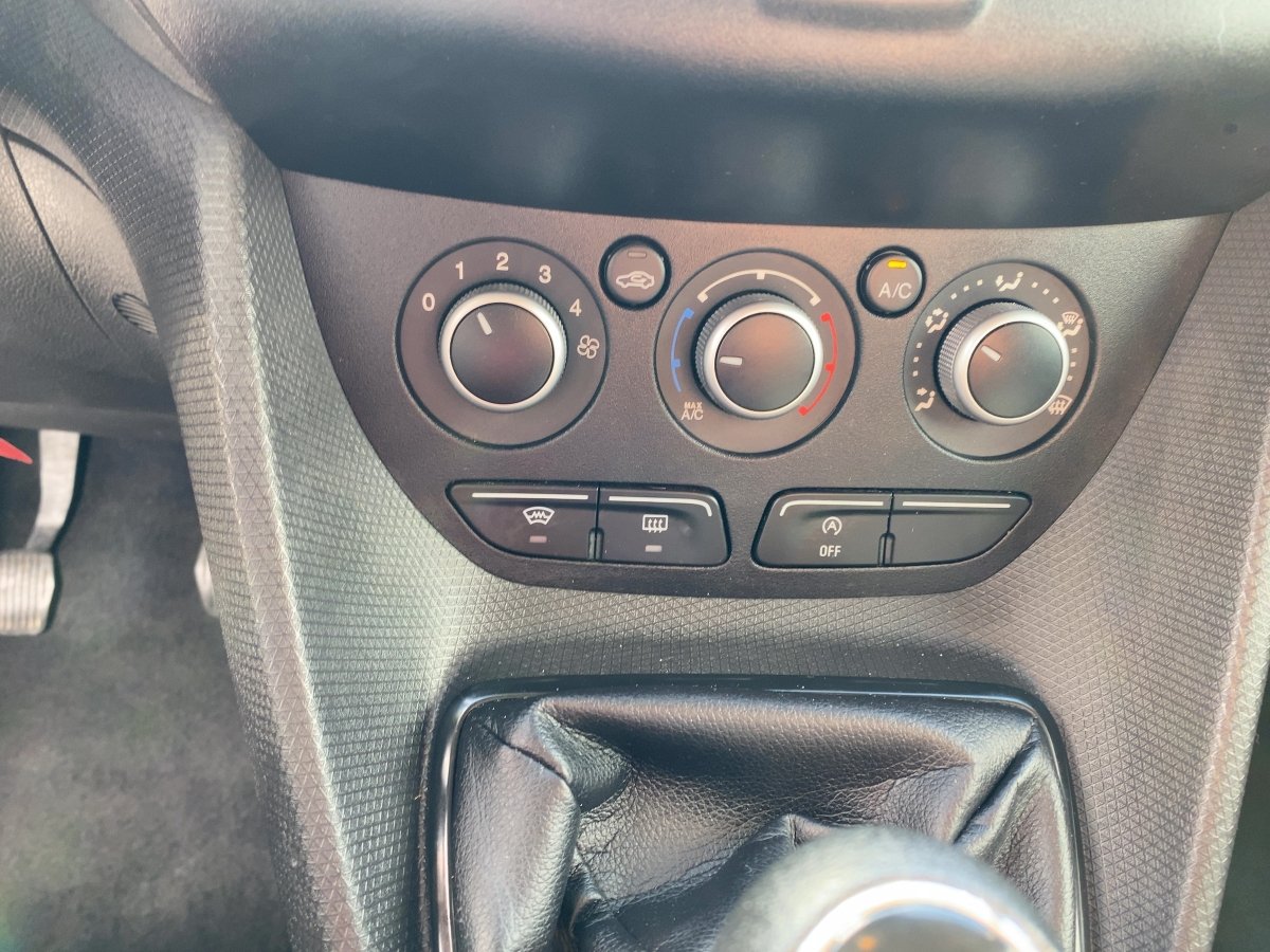Ford Tourneo Connect 1.0 EcoBoost Trend CAM*SHZ*Kam.
