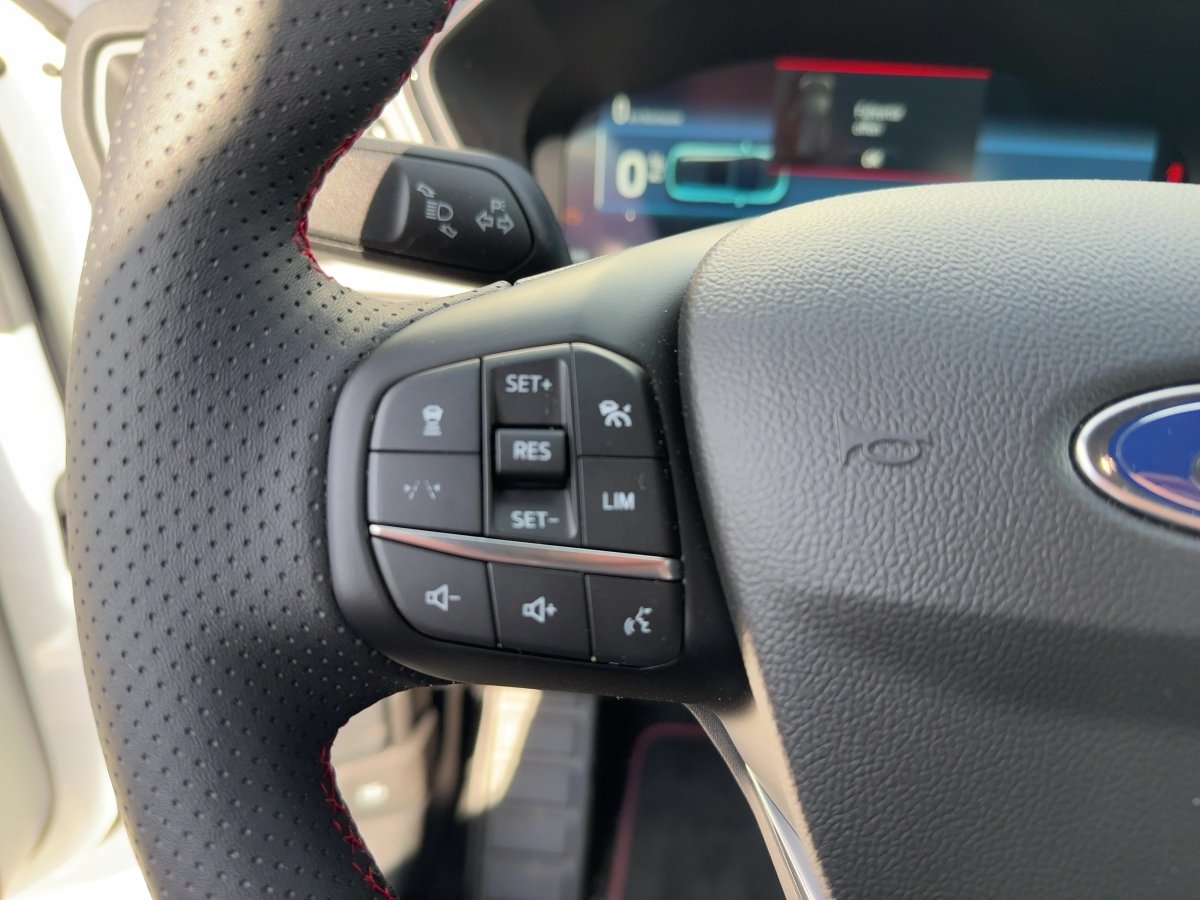Ford Kuga 2.5 Duratec PHEV ST-Line AHK*CAM*LED*NAVI