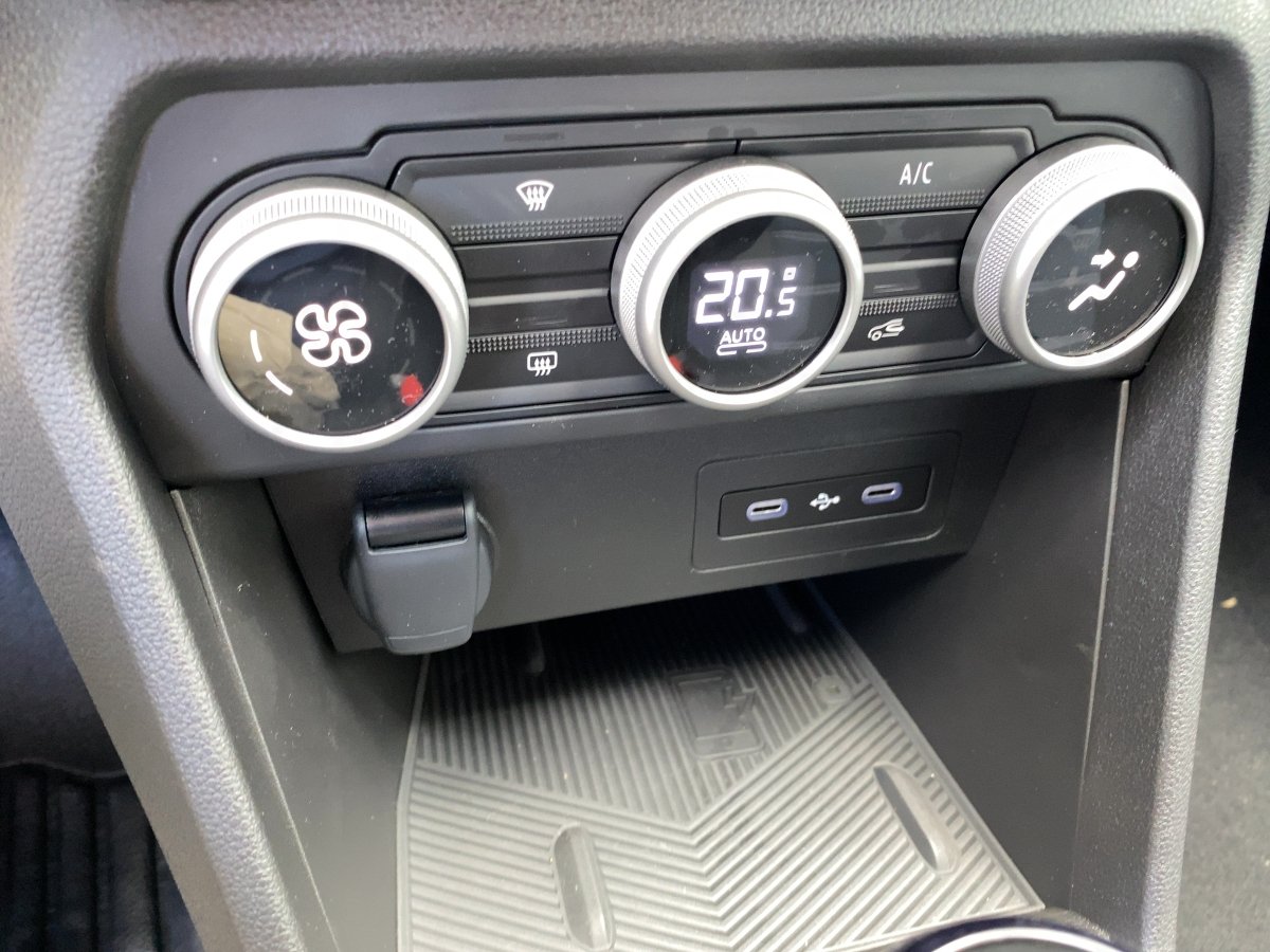Dacia Sandero III 1.0 SCe 65 Access LED*LED