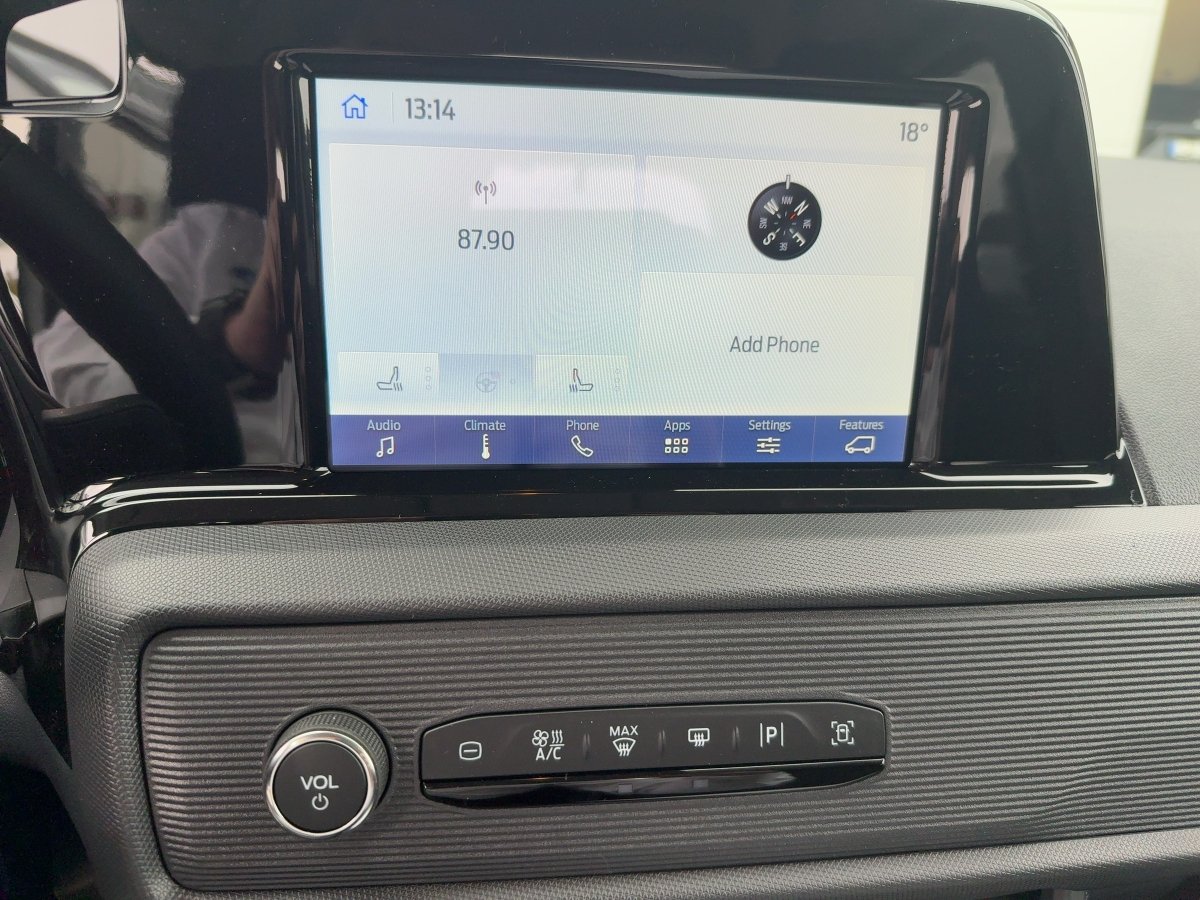 Ford Tourneo Courier 1.0 EcoBoost Trend CAM*SHZ*SYNC
