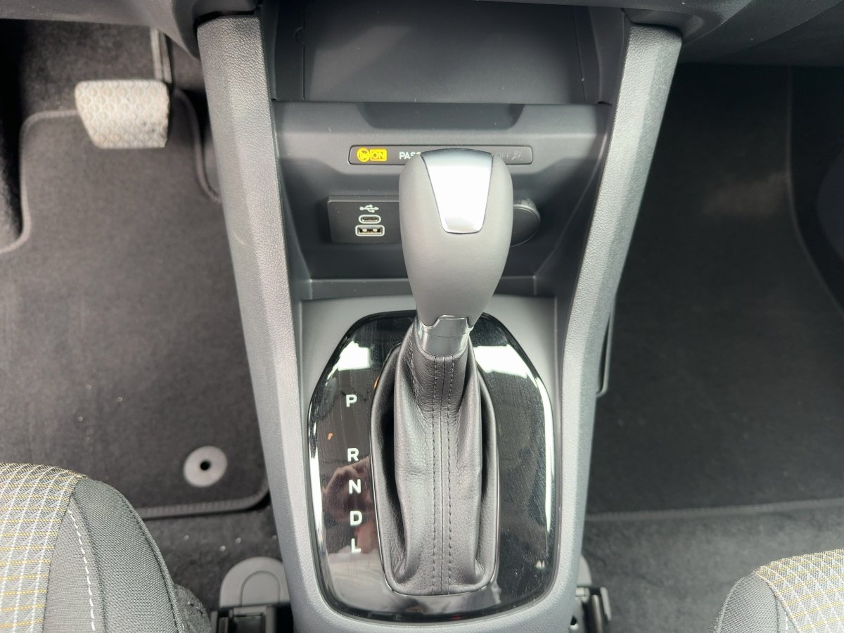 Ford Tourneo Courier 1.0 EcoBoost Trend CAM*SHZ*SYNC