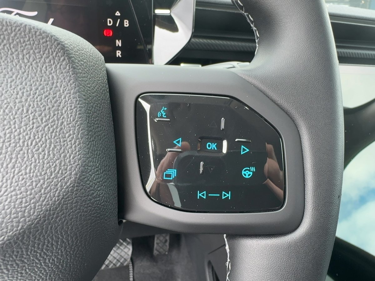 Ford Explorer RWD (Standard Range 52kwh) Premium AHK