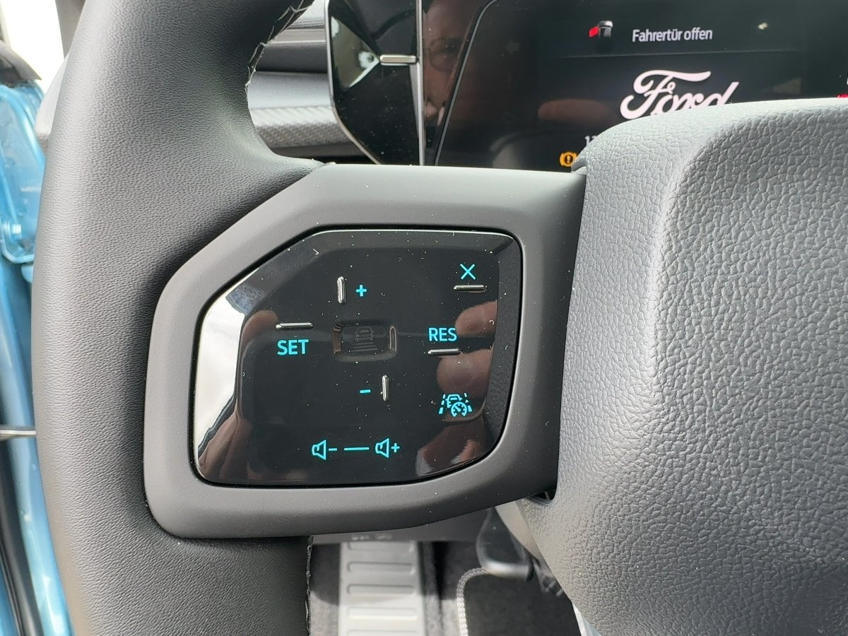 Ford Explorer RWD (Standard Range 52kwh) Premium AHK