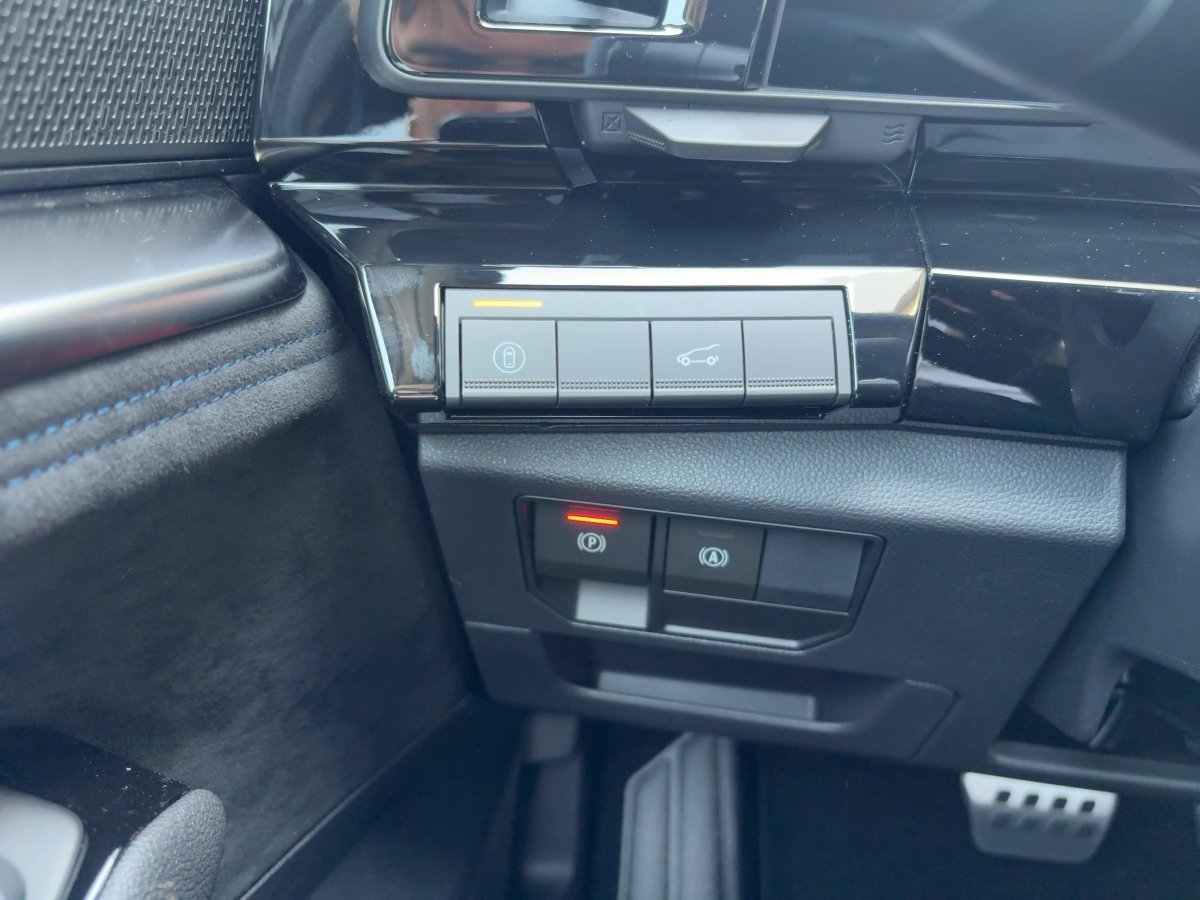 Renault Austral 1.3 150 Esprit Alpine CAM*LED*SHZ*TWA*LM