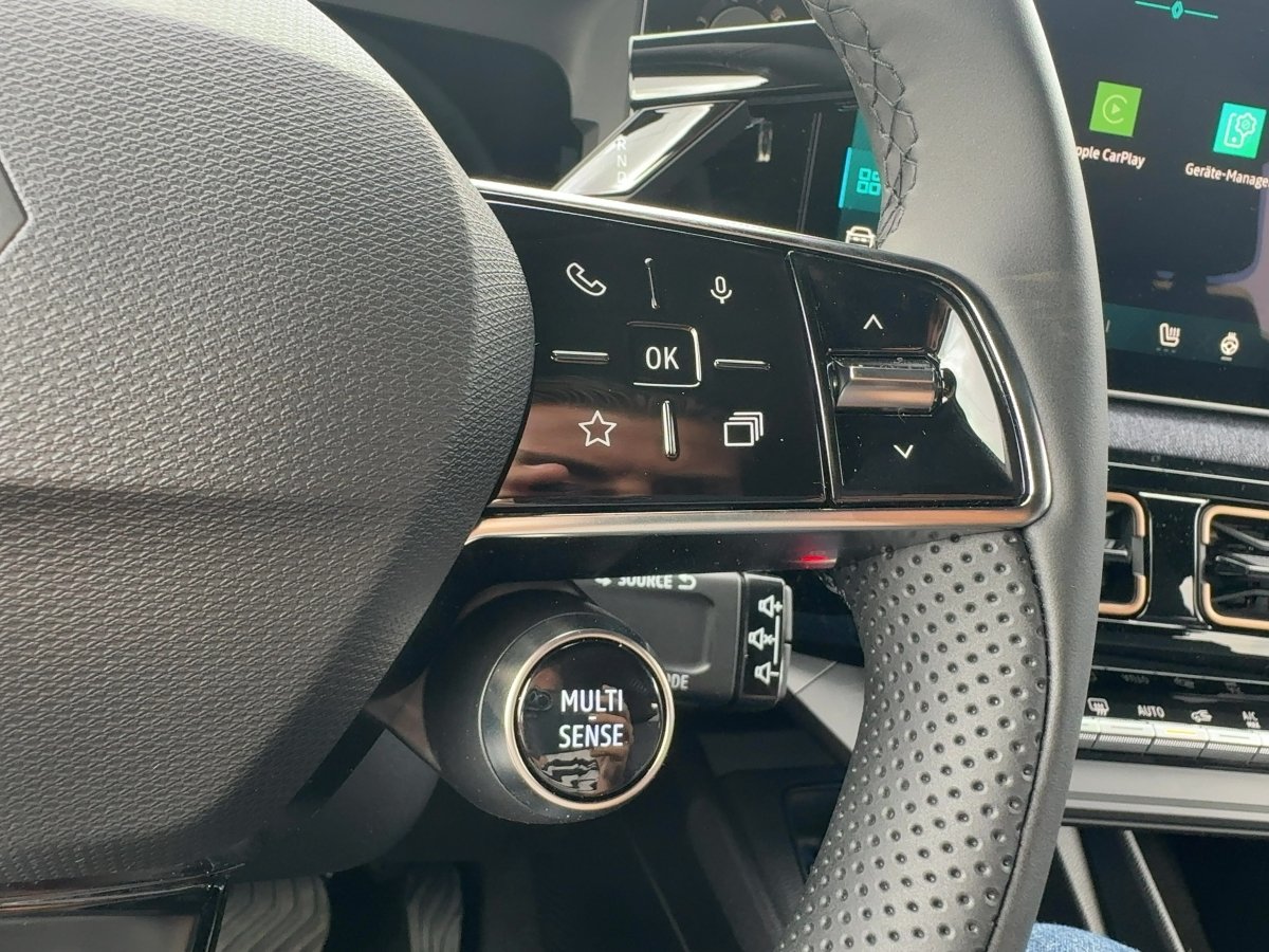 Renault 4 E-Tech Electric 150 C omfort Range Techno CAM