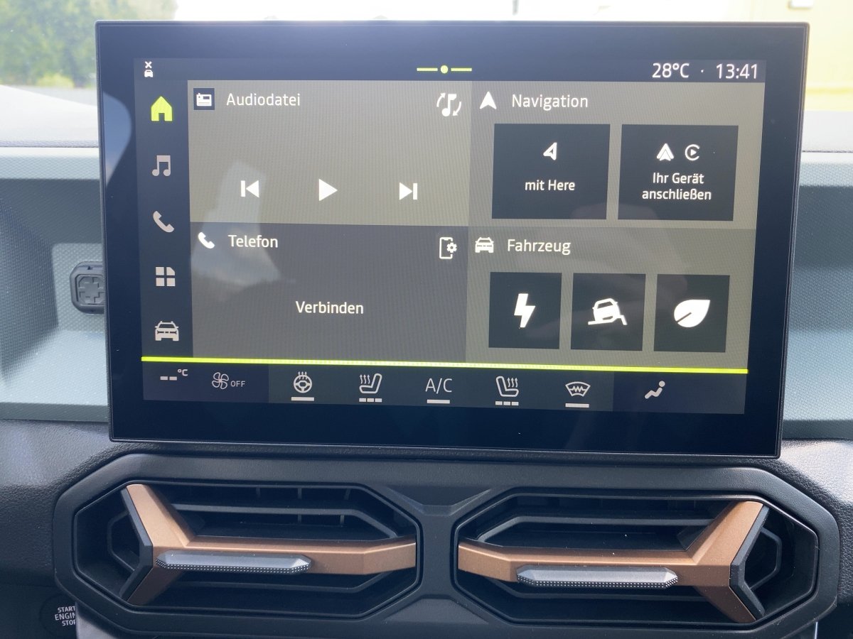 Dacia Duster III 1.8 E-TECH Full 155 E xtreme CAM*LED