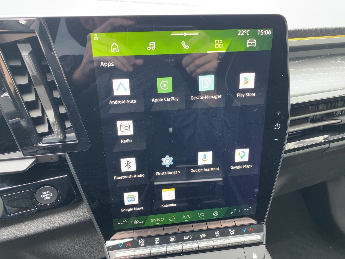Renault Espace VI 1.2 Full 200 5-Sitze Iconic E-Tech CAM