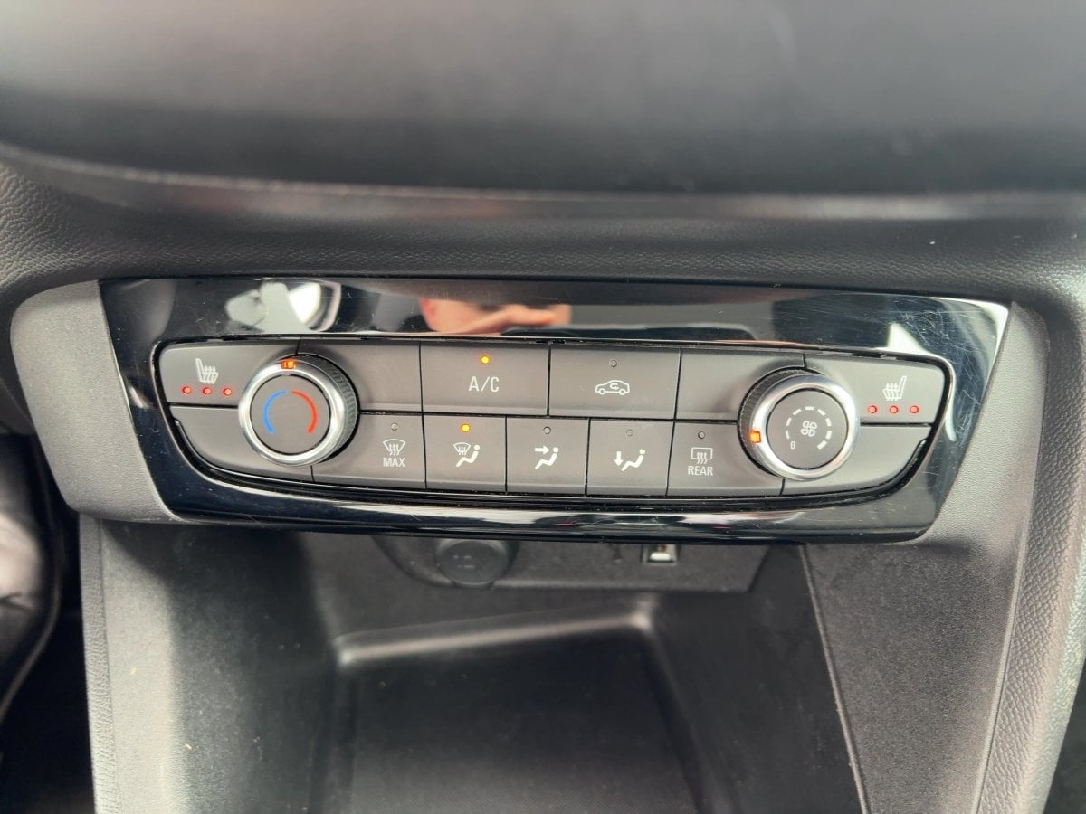 Opel Corsa F 1.2 Edition *Kamera*CarPlay*Sitzhzg*