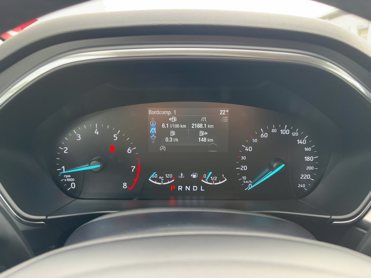 Ford Focus Turnier Titanium 1.0 EcoBoost Automatik