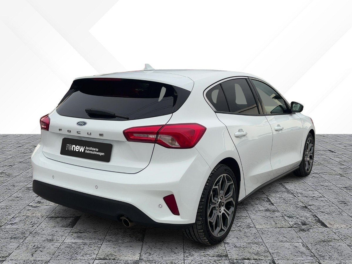 Ford Focus 1.5 EcoBoost Titanium LED*NAVI*SHZ*SYNC*LM