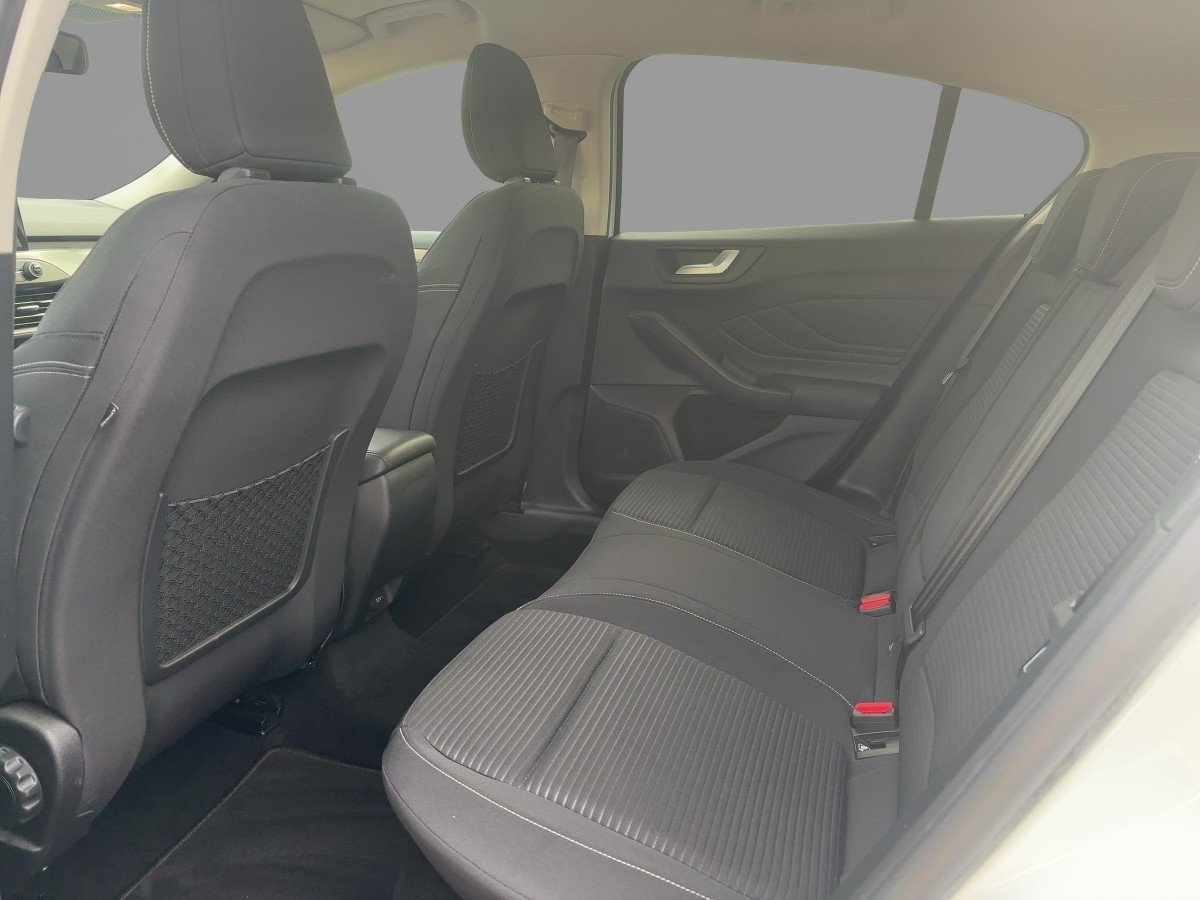 Ford Focus 1.5 EcoBoost Titanium LED*NAVI*SHZ*SYNC*LM
