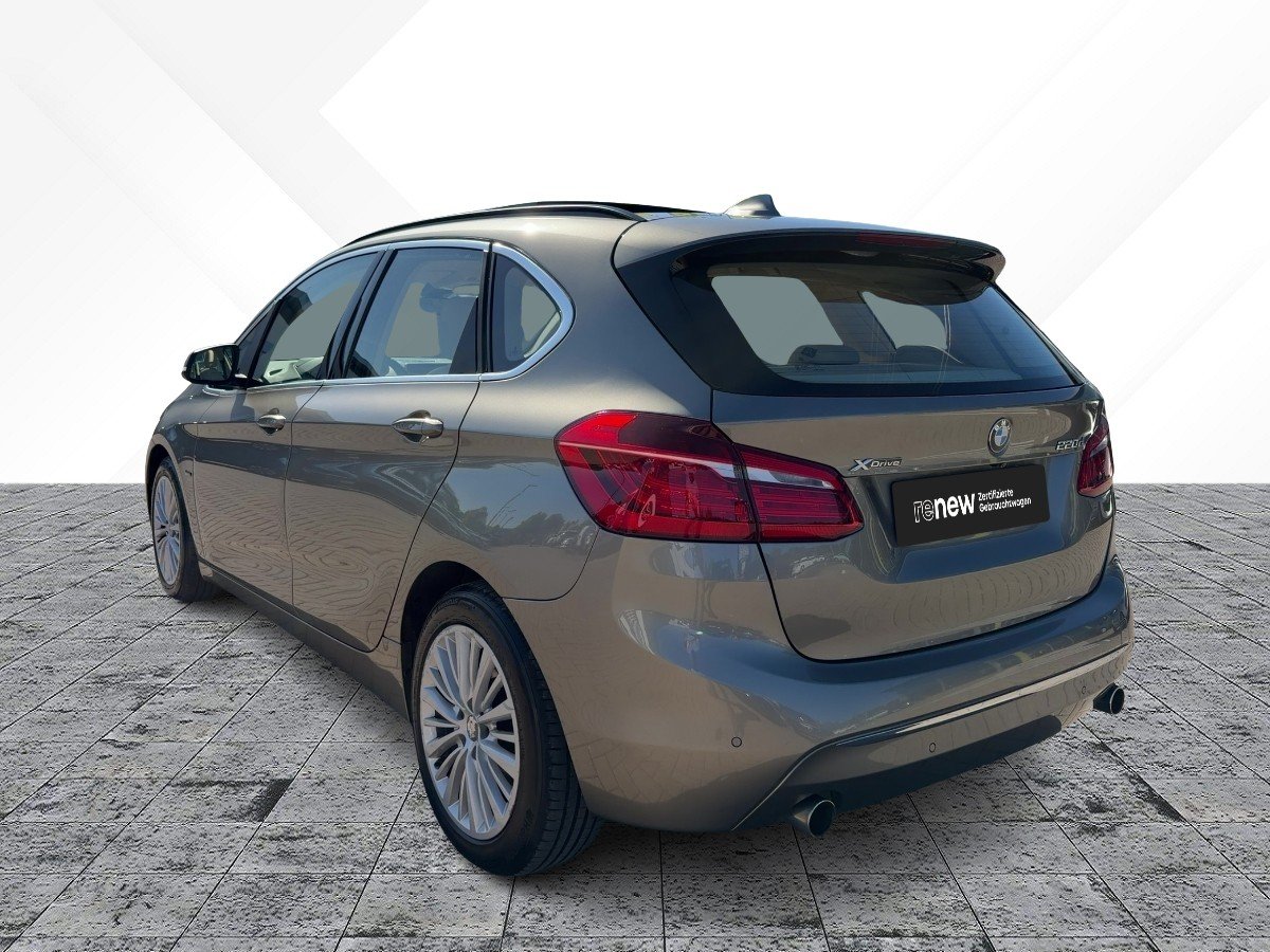 BMW 220d Active Tourer xDrive Luxury Line AHK*CAM*SD