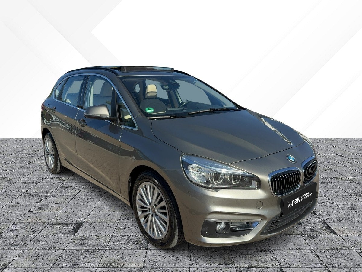 BMW 220d Active Tourer xDrive Luxury Line AHK*CAM*SD